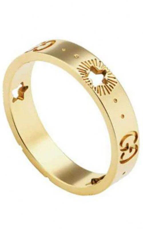 GUCCI ICON 18k Yellow Gold with Star Detail Ring YBC607339001015