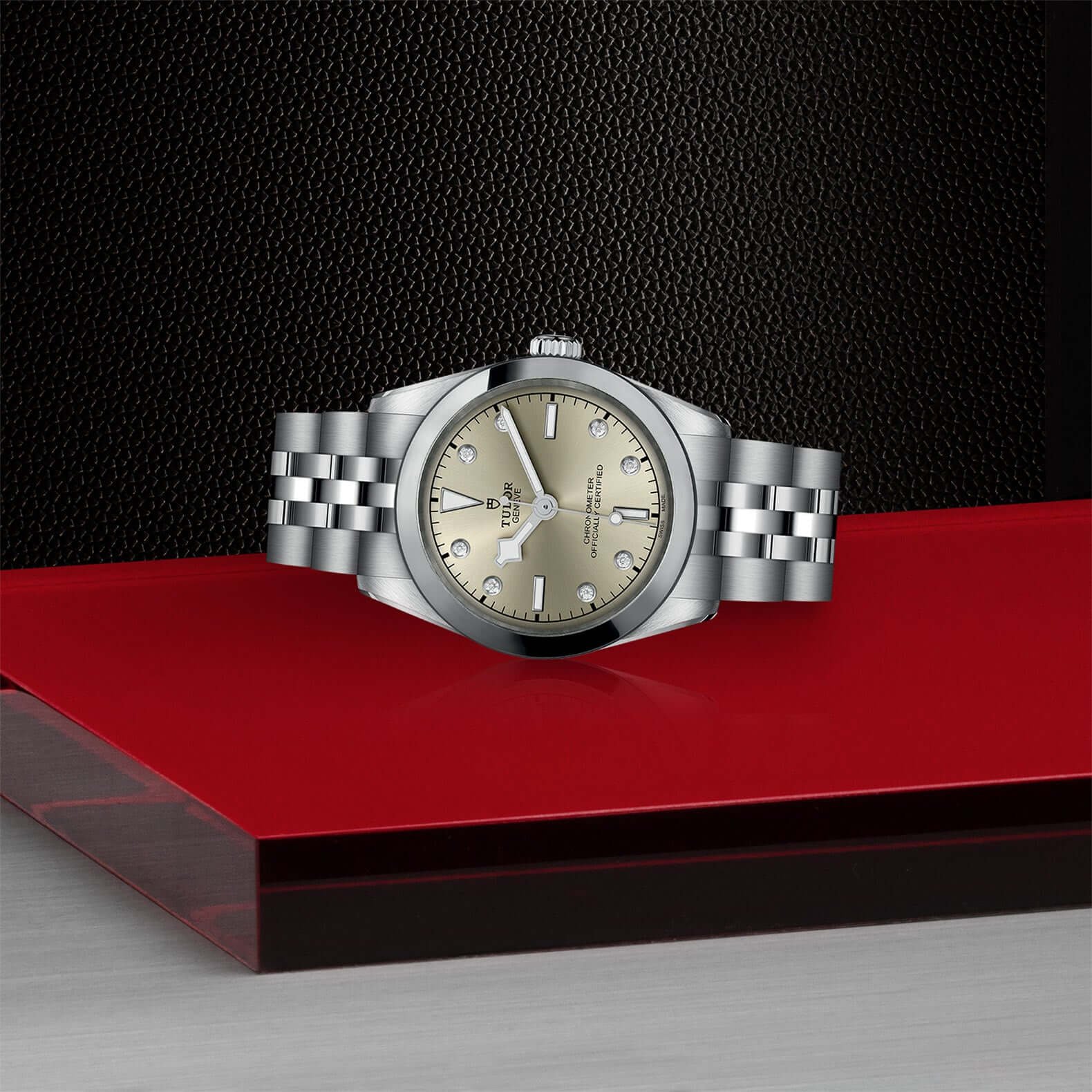 Tudor Black Bay One 31 - Image 3